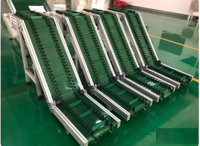 梧州Z型裙邊皮帶給料機